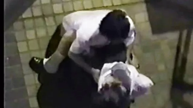 Parim porno :  Kolm baleriini saavad oma jalgu sirutada, aga kas nad saavad oma kiisu sirutada? Täiskasvanute Filmid 