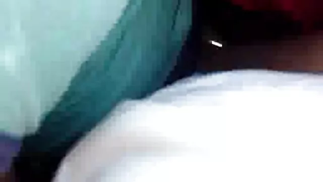 Parim porno :  Kelsi Monroe sirutab oma jalad mõne armsa JMaci riista järele. Täiskasvanute Filmid 